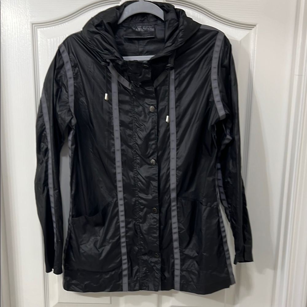 Official NECA Hunger Games Arena Jacket size small